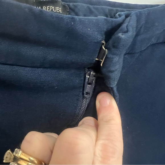 Banana Republic Navy Blue Ryan Crop Mid-rise Straight Leg Pant Size 10 - Picture 5 of 14